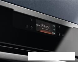 Электрический духовой шкаф Electrolux CombiQuick KVLBE08X