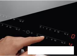 Варочная панель Electrolux EIT60443X