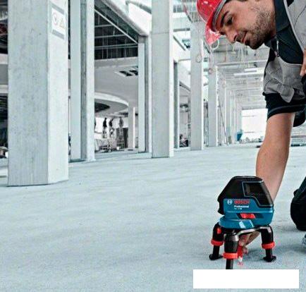 Лазерный нивелир Bosch GLL 3-50 [0601063800]