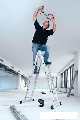 Лазерный нивелир Bosch GCL 25 [0601066B01]