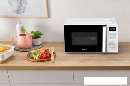 Микроволновая печь Gorenje MO20A3WH