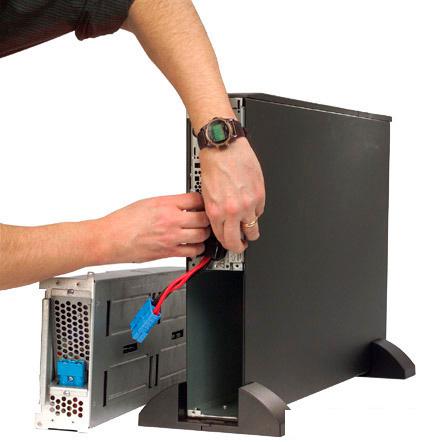Источник бесперебойного питания APC Smart-UPS XL Modular 3000VA (SUM3000RMXLI2U)