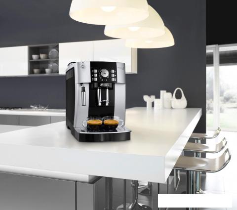 Эспрессо кофемашина DeLonghi Magnifica S ECAM 21.117.SB