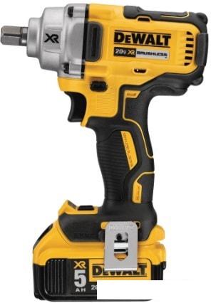 Гайковерт DeWalt DCF894P2-QW (с 2-мя АКБ, кейс)