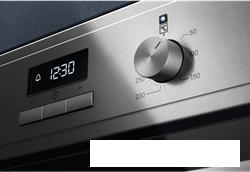 Электрический духовой шкаф Electrolux EOF3H40X
