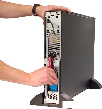 Источник бесперебойного питания APC Smart-UPS XL Modular 1500VA (SUM1500RMXLI2U)