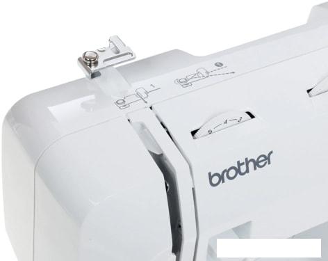 Электромеханическая швейная машина Brother GS2700