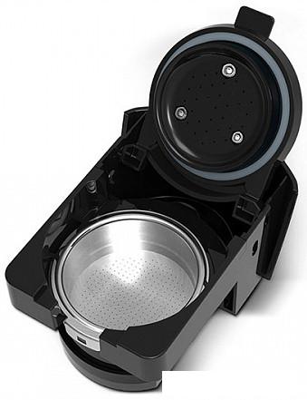 Капсульная кофеварка Blackton CM3000 (черный/белый)