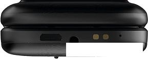 Кнопочный телефон Maxvi E8 (черный)