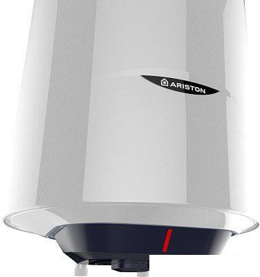 Накопительный электрический водонагреватель Ariston BLU1 R ABS 40 V Slim 1.8