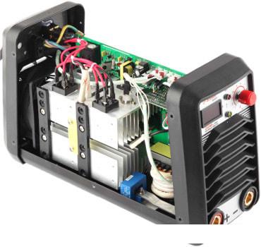 Сварочный инвертор Зубр ЗАС-Т3-165