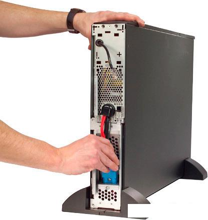 Источник бесперебойного питания APC Smart-UPS XL Modular 3000VA (SUM3000RMXLI2U)