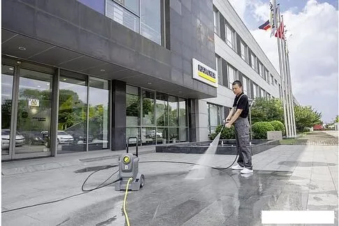Мойка высокого давления Karcher HD 4/8 Classic 1.520-974.0