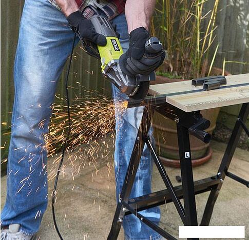 Угловая шлифмашина Ryobi RAG750-115G