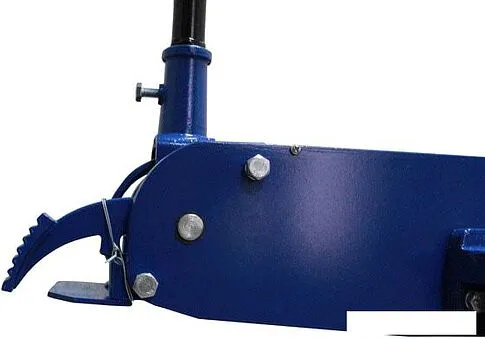 Подкатной домкрат AE&T T32005 5т