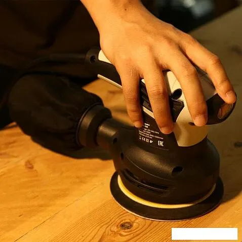 Эксцентриковая шлифмашина Deko DKG400-125