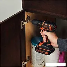 Дрель-шуруповерт Black & Decker BDCDC18KB (с 2-мя АКБ и кейсом) Дрель-шуруповерт Black & Decker BDCDC18KB (с 2-мя АКБ и кейсом)