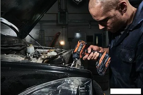 Винтоверт AEG Powertools BSS 18B6-0 4935472013 (без АКБ)