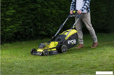 Газонокосилка Ryobi RY18LMX40B-0 (без АКБ)