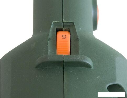 Угловая шлифмашина Калибр МШУ 150Е