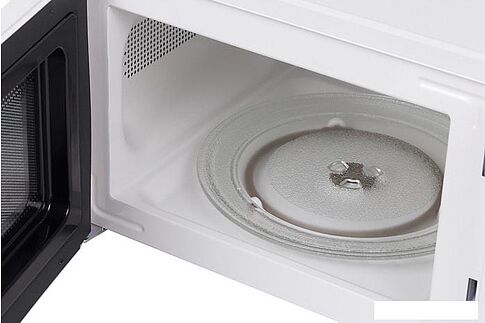 Микроволновая печь StarWind SMW4220