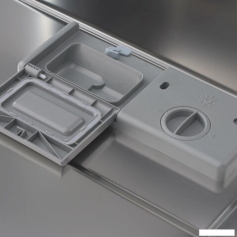 Встраиваемая посудомоечная машина Indesit DIS 1C28