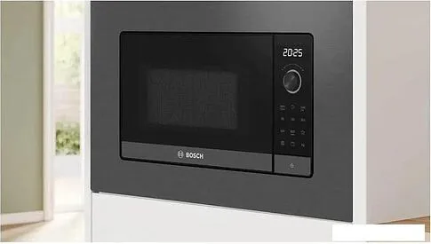 Микроволновая печь Bosch BEL623MD3