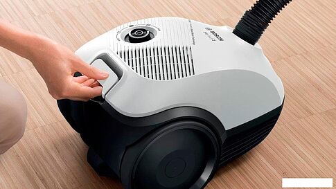 Пылесос Bosch Serie 2 BGLS2WH1H