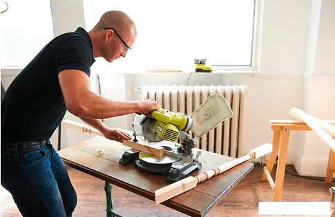 Дисковая пила Ryobi EMS190DCL [5133000932]