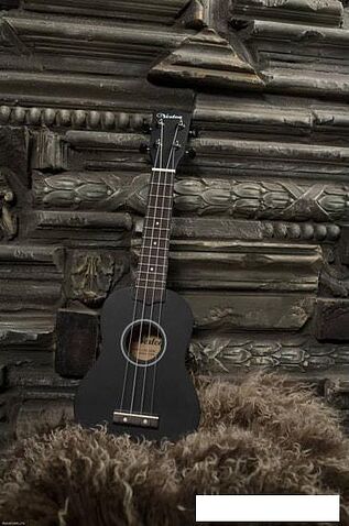 Укулеле Veston KUS 15 BK