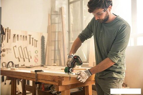 Сабельная пила Bosch AdvancedCut 18 06033D5100 (без АКБ)