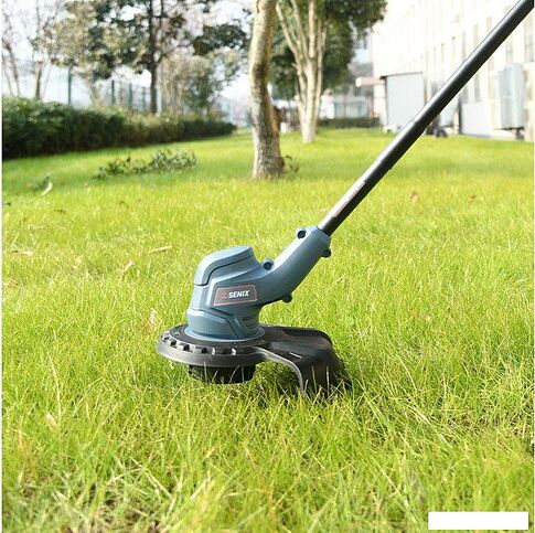 Триммер Senix GTX2-L-EU (без АКБ)