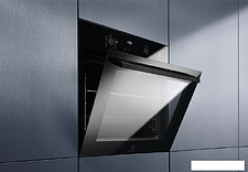 Электрический духовой шкаф Electrolux EOD6P71Z