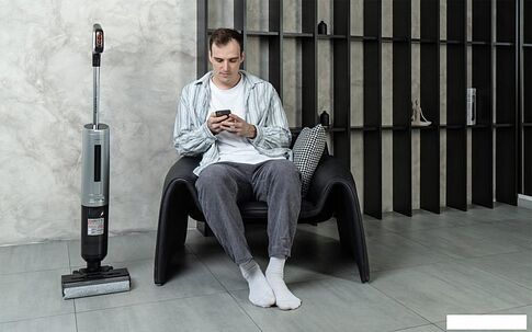 Вертикальный моющий пылесос Garlyn Aqua Max 7