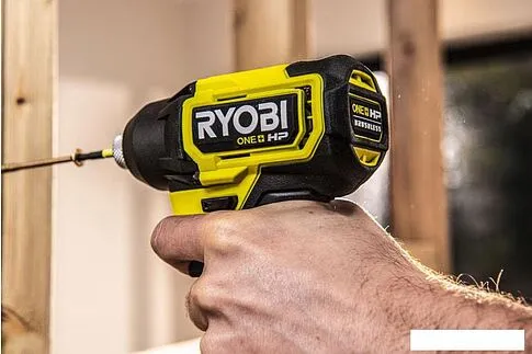 Винтоверт Ryobi RID18C-0 5133004938 (без АКБ)