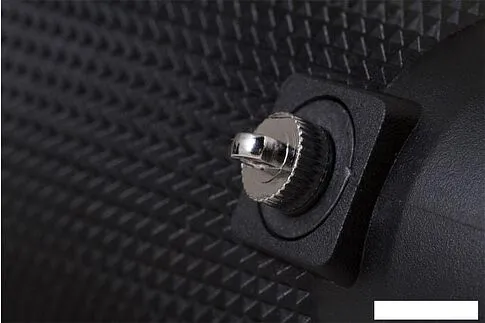 Монокуляр Levenhuk Wise 8x42