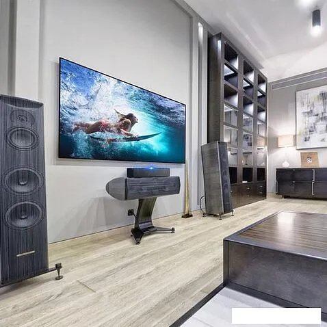 Проекционный экран CACTUS Alr Expert 126x223 CS-PSALR-223X126