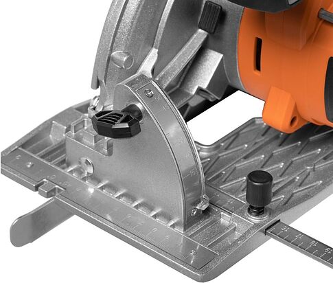 Дисковая (циркулярная) пила Daewoo Power DAS 1821Li (без АКБ)