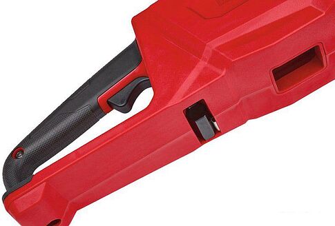 Аккумуляторная пила Milwaukee M18 FUEL (без АКБ)