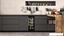 Винный шкаф NEFF KU9202HF0