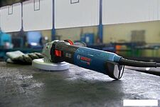 Угловая шлифмашина Bosch GWS 17-125 S Professional 06017D0300 Угловая шлифмашина Bosch GWS 17-125 S Professional 06017D0300