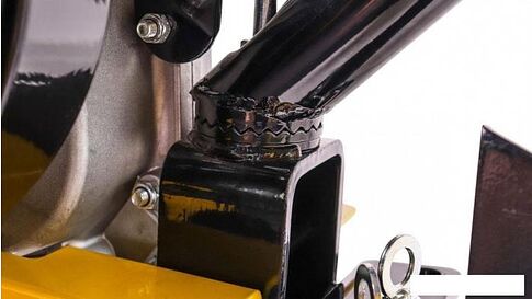 Мотоблок Champion BC8833