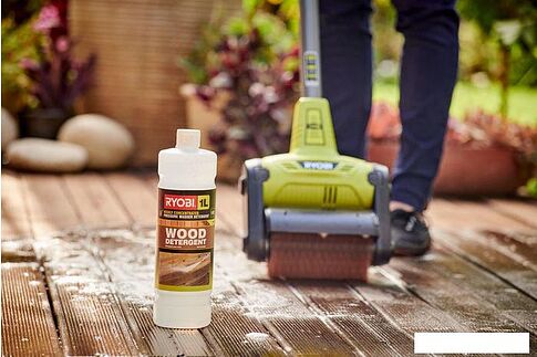 Щеточная машина для террас Ryobi RY18PCB-0 (без аккумулятора)