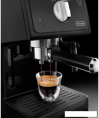 Рожковая кофеварка DeLonghi ECP 31.21