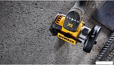 Дисковая (циркулярная) пила DeWalt DCS438B-XJ (без АКБ)