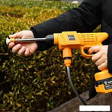 Мойка высокого давления Deko DKCW25 063-4490 (с 1-им АКБ)