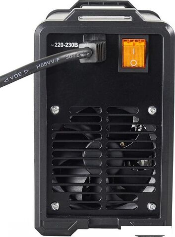 Сварочный инвертор Ресанта САИ-160Д