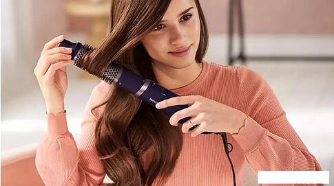 Фен-щетка Philips BHA313/00