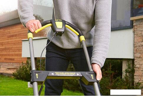 Колёсная газонокосилка Ryobi RY18LMX40A-0 (без АКБ)