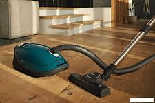 Пылесос Miele Complete C3 125 Edition (зеленый)